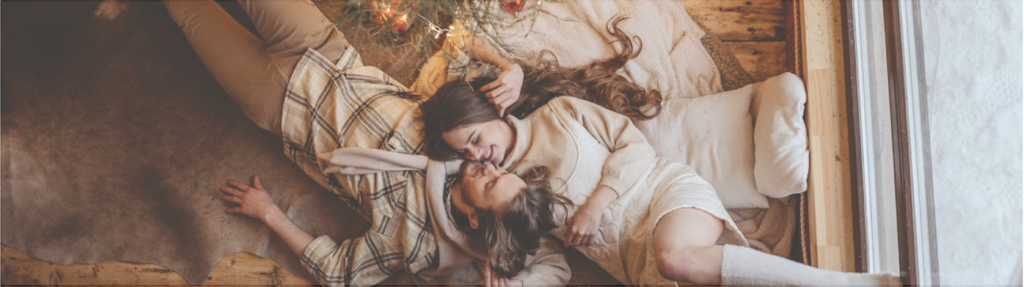 10 Merry and Bright Date Ideas